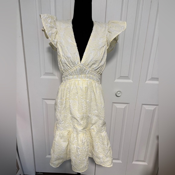 Butterfly Sleeve Deep V Jacquard Mini Dress by She & Sky Collection Size Small - Picture 1 of 7